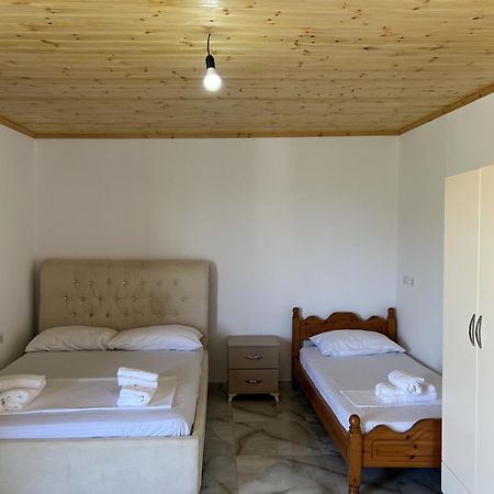 Oni Apartments Ксаміл Екстер'єр фото