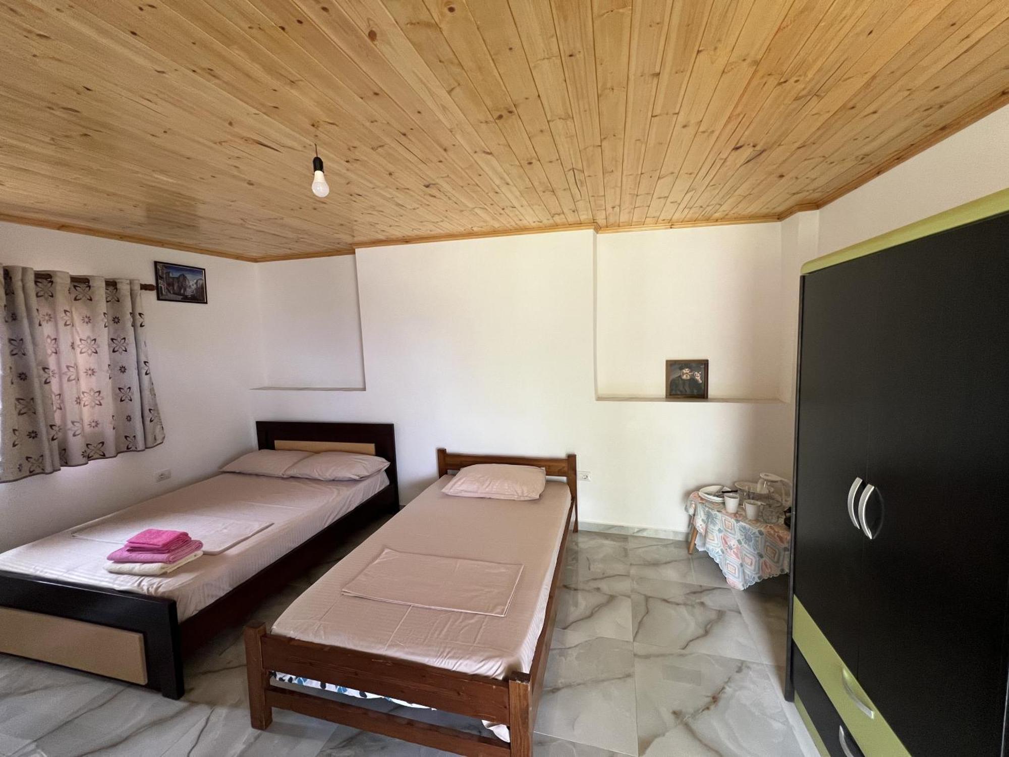 Oni Apartments Ксаміл Екстер'єр фото