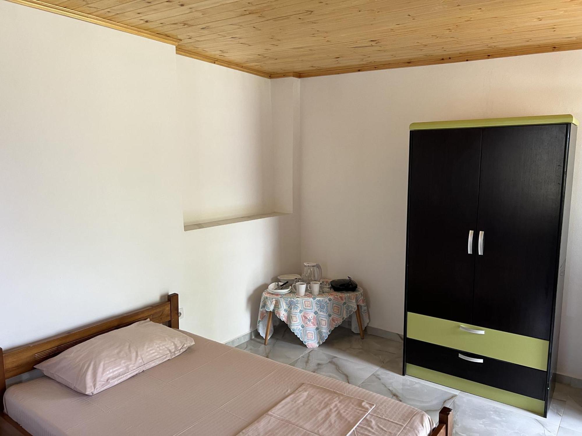 Oni Apartments Ксаміл Екстер'єр фото